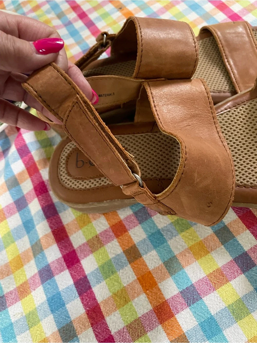 b.o.c. Tan Adjustable Strap Comfort Sandals •Sz 9